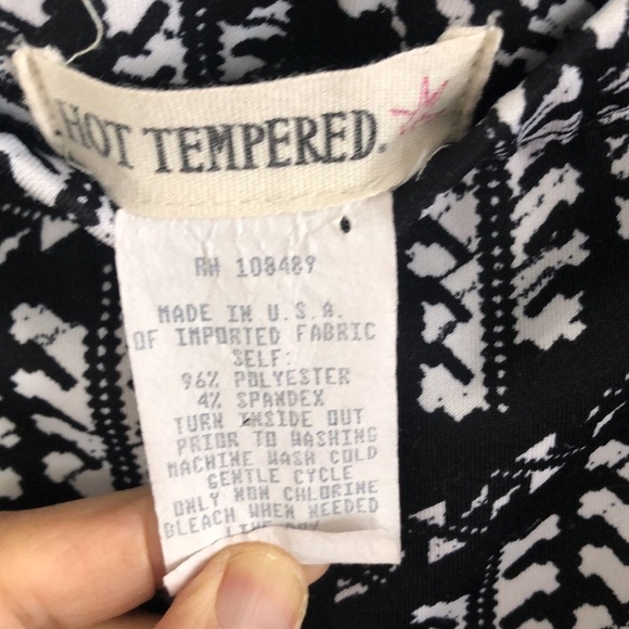 Geometric Pencil Skirt Size M Made in USA - Picture 7 of 8